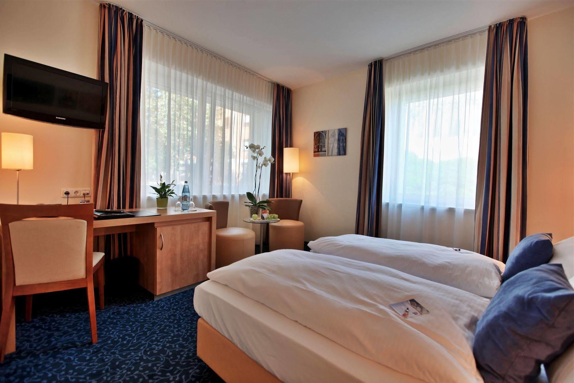 Cityclass Hotel Am Dom Köln Ngoại thất bức ảnh